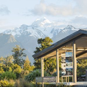 ReflectioNZ Gifts & Gallery - Fox Glacier, West Coast, New Zealand