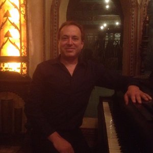 Eric Gottlieb-Vazquez Piano Academy