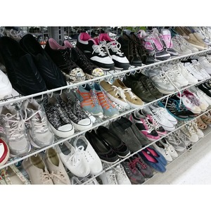 Best Shoes Shoping Center - Freeburn, KY, USA