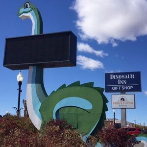 Dinosaur Inn & Suites - Vernal, UT, USA