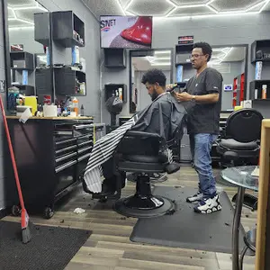 NATAN BARBER SHOP - Edmonton, AB, Canada